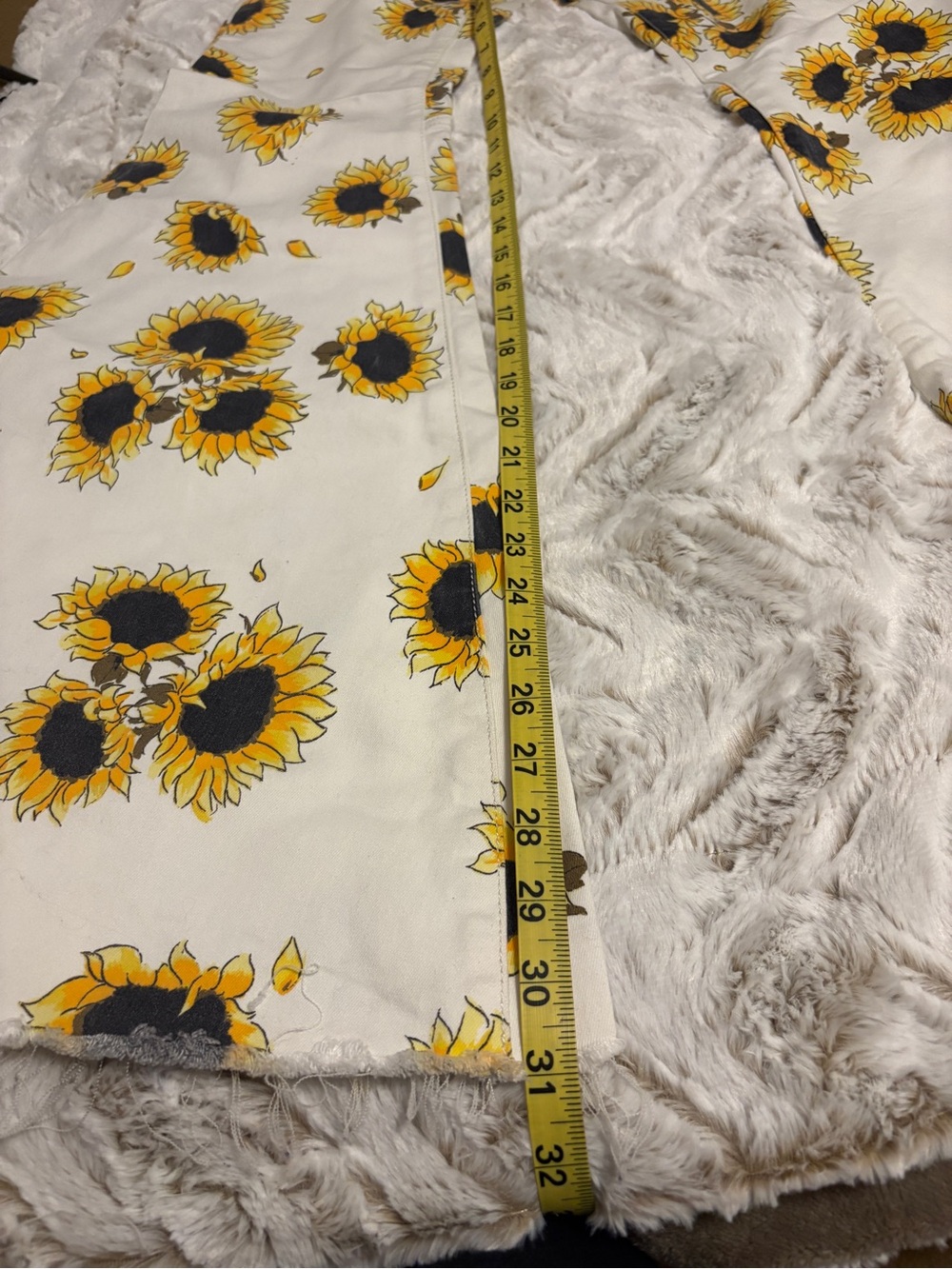 Free People Sunflower Print Flare Jeans Boho Festival Bell Bottoms W28 - Picture 4 of 5